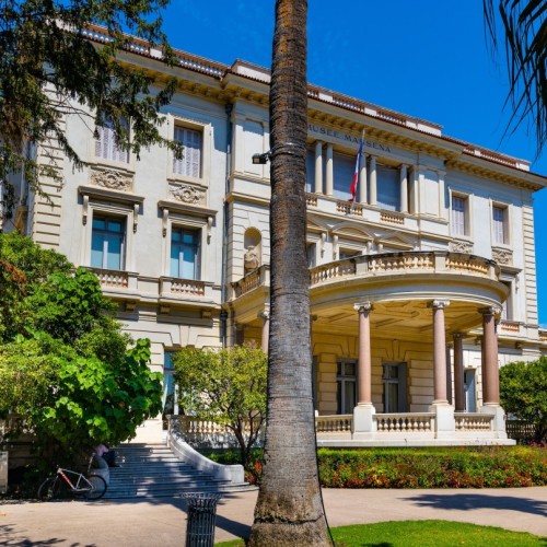 La Villa Masséna explore l'identité niçoise avec une nouvelle exposition