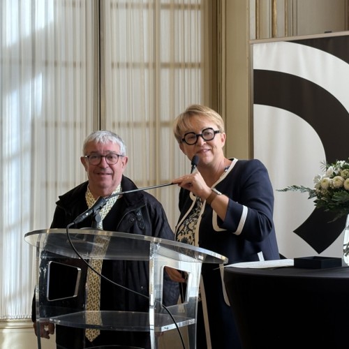Rennes : Alain Jollivel, créateur de la braderie Saint-Hélier reçoit la médaille de la Ville