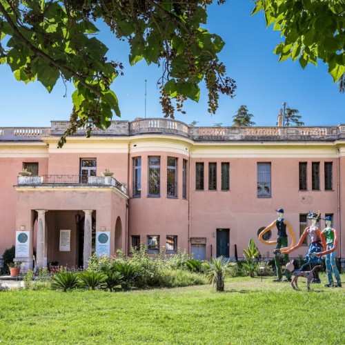 Une exposition croisée au Musée d'art naïf