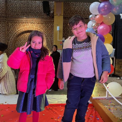 Des petits Roubaisiens participent à un défilé de mode solidaire