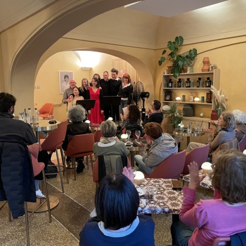 Déguster les jeudis littéraires du TNN attablé au Culture brunch 