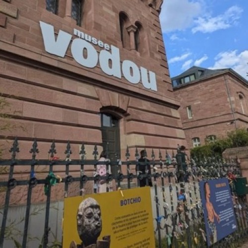 Exposition inédite au Château Vodou 