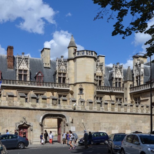 Quand le XIXe siècle dialogue avec le Moyen Âge au musée de Cluny
