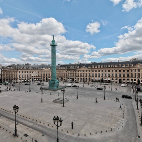 Reprise des travaux sur la place Vendôme 
