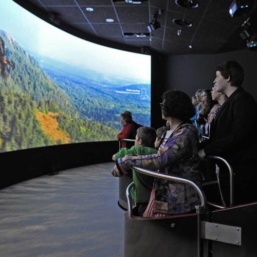 Vulcania invite les familles à une aventure scientifique près de Clermont-Ferrand
