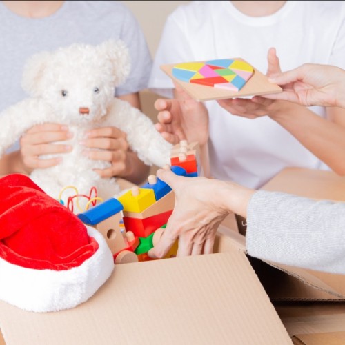 Une grande collecte solidaire de jouets lancée dans tout Paris