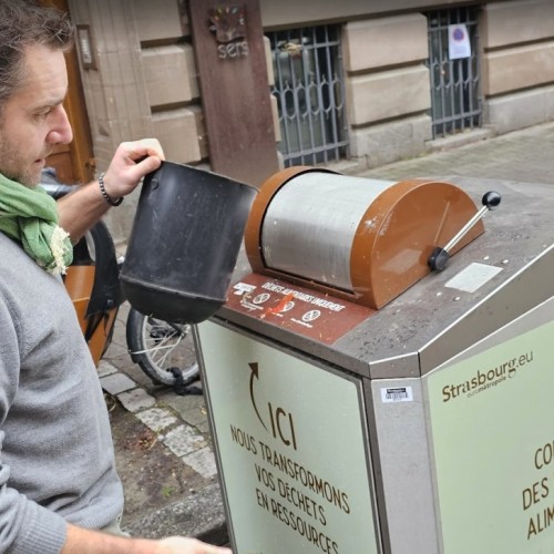 Dernière borne de tri alimentaire installée ️