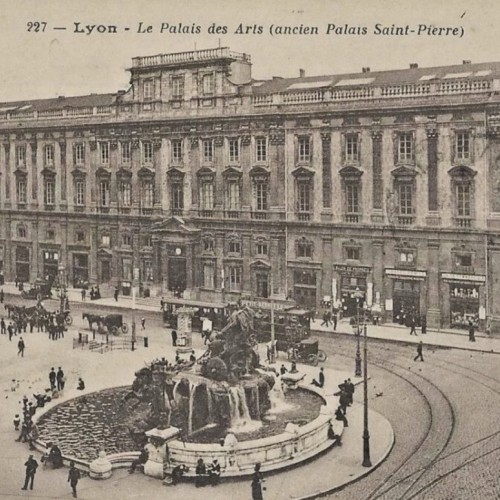 Des Terreaux aux Cordeliers : la Bourse de Lyon à travers les siècles