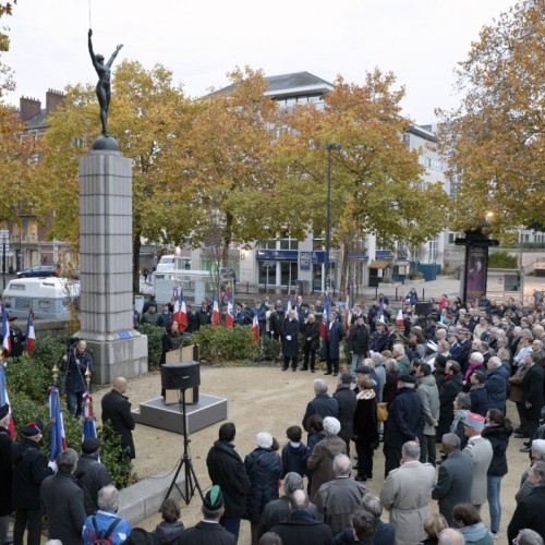 La Statue de la Délivrance déboulonnée à Nantes le 10 novembre 1927