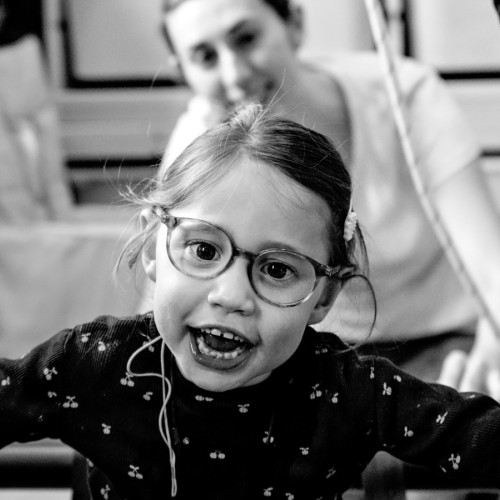 À Grenoble, une exposition pour mettre en lumière les enfants porteurs de handicap 