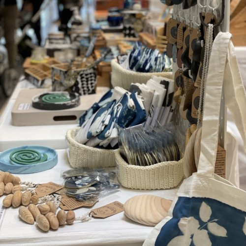 Une trentaine d'artistes et d'artisans exposent à Marseille-La Valentine 