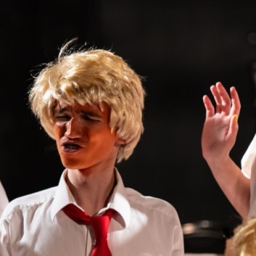 Donald Trump inspire une pièce aux élèves de l'École du Nord