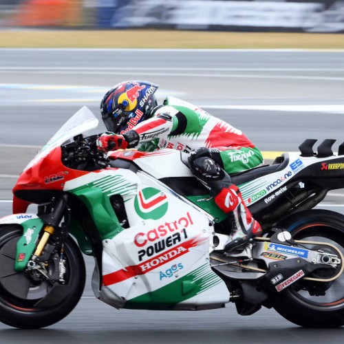Une grande parade de motos menée par Johann Zarco à Clermont-Ferrand