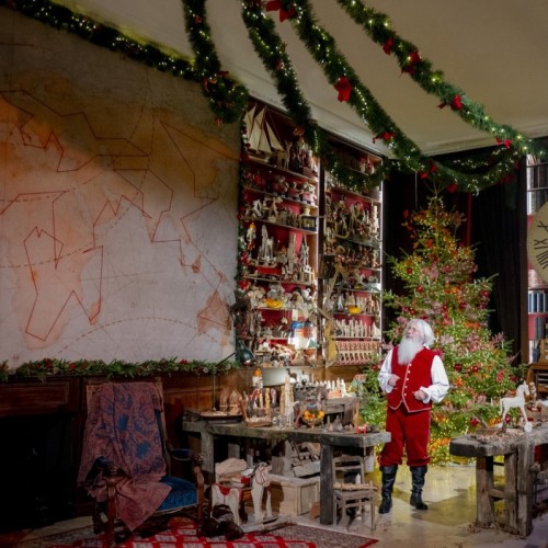 À Paris, une immersion aux origines du Père Noël au Grand Hôtel des Rêves