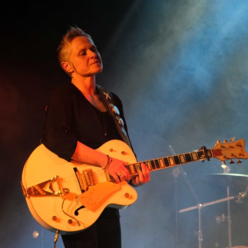  La Rouennaise Lady Arlette remet la main à la guitare 