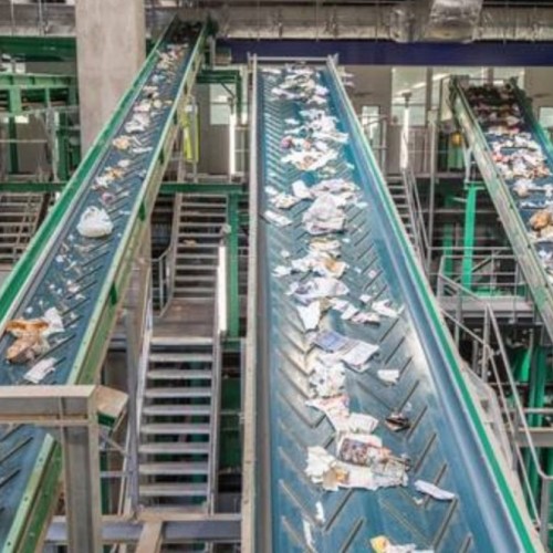 Découvrir un maillon clé de la chaîne du recyclage à Grenoble