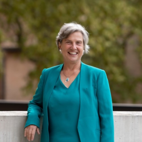 Le portrait : Victoria Barham, la directrice de TSE 