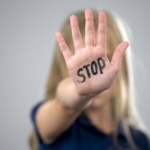 La métropole se mobilise contre les violences féminines 