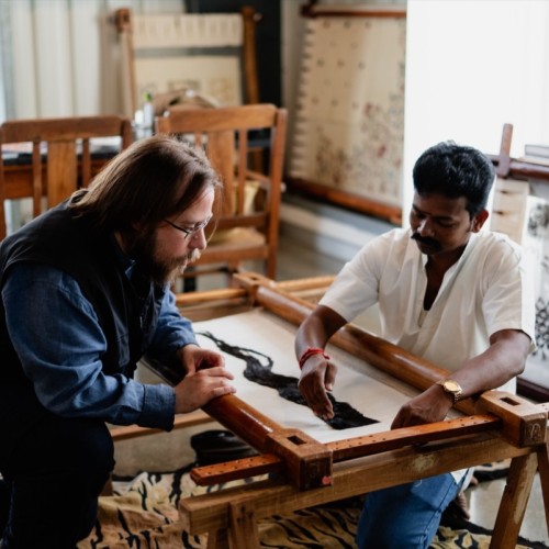 Le Mobilier national raconte les liens artistiques entre l'Inde et la France dans le textile