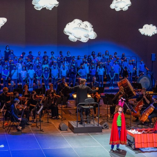 700 enfants chantent un opéra à Grenoble