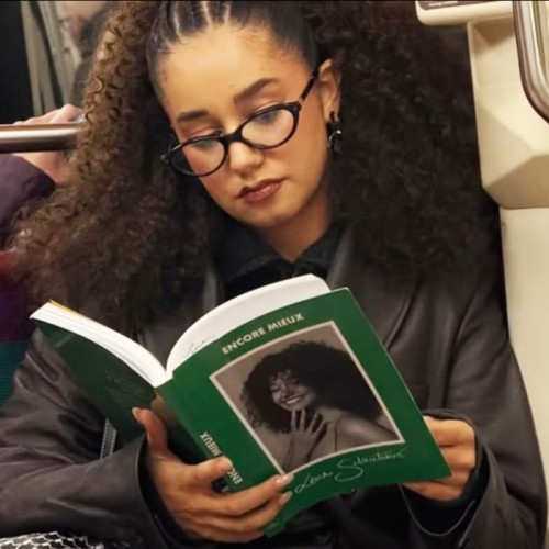 Encore Mieux : Lena Mahfouf, des réseaux à l'édition 