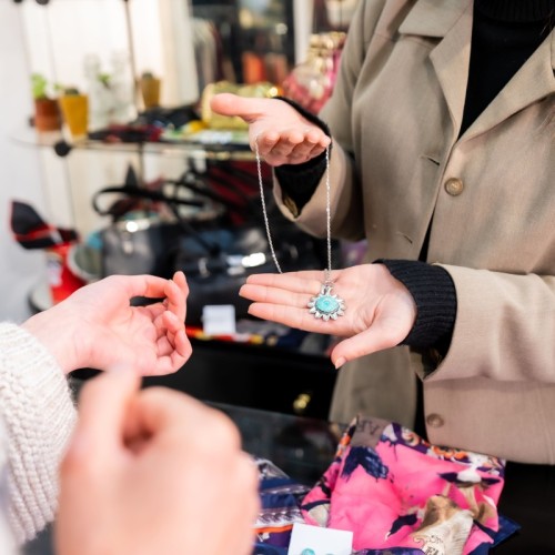 Des bijoux de seconde main à petit prix au cœur de Rouen