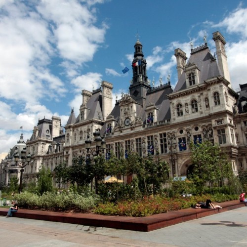 Il y a 50 ans, Paris changeait de statut pour retrouver son maire ️