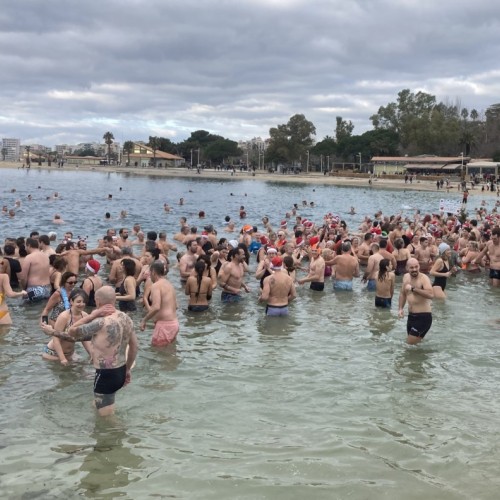 Toulon : un bain du nouvel an pour bien commencer l’année