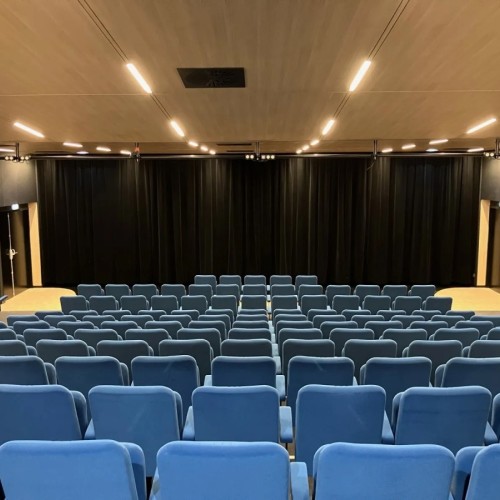Près de Rennes, la restructuration du collège Georges-Brassens est achevée