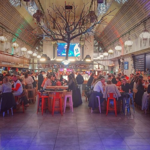 Le foodcourt de la Halle Boca signe son grand retour