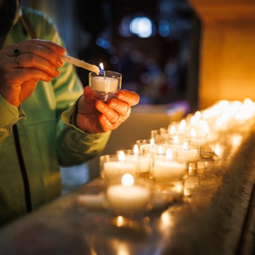 Des commémorations pour la Journée à la mémoire des victimes de la Shoah à Paris
