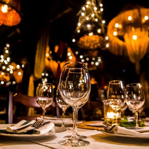 Un dîner dans le noir pour sensibiliser au handicap ️
