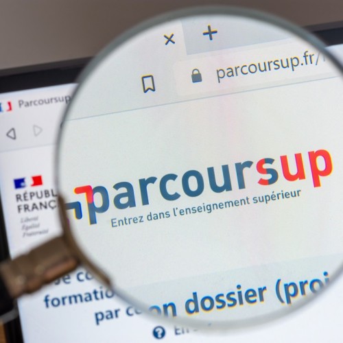 Parcoursup : quels outils pour vous aider à faire vos choix ? 
