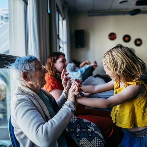 Rennes : quand la danse réunit enfants et seniors