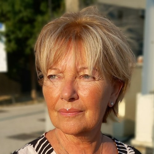 La Marseillaise Anne-Marie Ortiz, à l’hôpital ou en prison le jour, sur les planches le soir