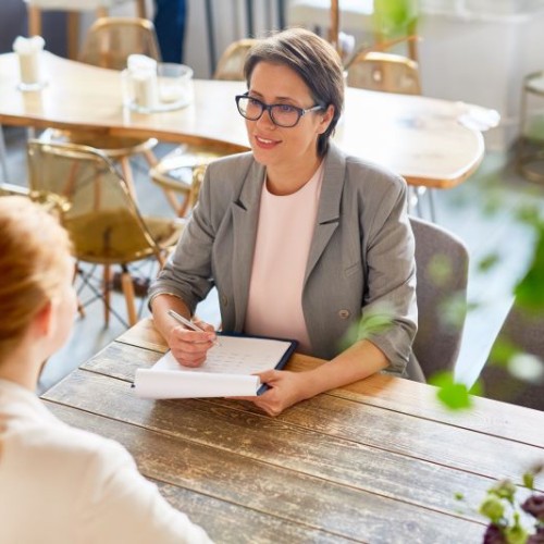 Les services à la personne recrutent dans la métropole nantaise