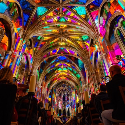 Un spectacle haut en couleurs de retour dans l'église Saint-Eustache 