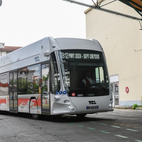 Le TB12 fait ses premiers tours de roues à Lyon