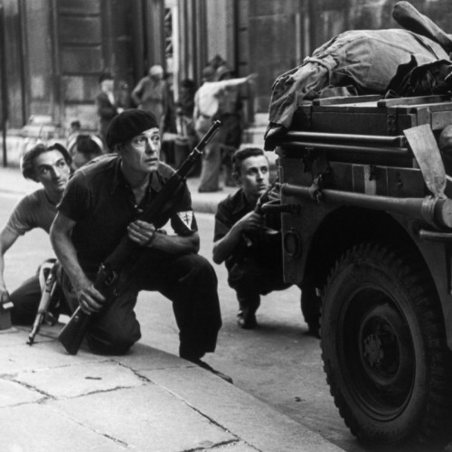 Retracer le parcours du photographe Robert Capa au musée de la Libération de Paris