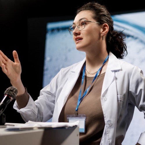 À Lyon, les chercheuses racontent la science est racontée en 180 secondes