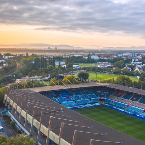 Le RC Strasbourg affronte l'AS Monaco à domicile