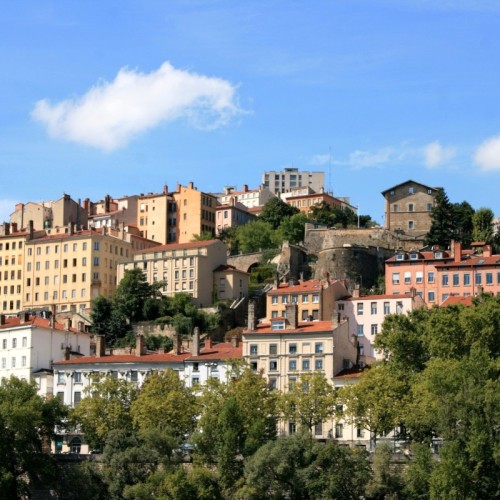 Lyon : Les seniors relancent leurs balades à la Croix-Rousse