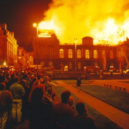 Rennes : une visite guidée pour raviver le souvenir de l'incendie du Parlement de Bretagne