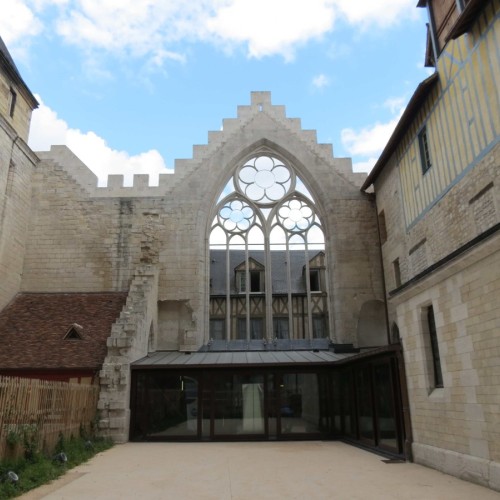 Ça s'est passé un 9 février à Rouen : le procès de Jeanne d'Arc