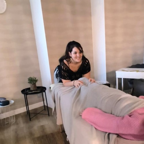 Clémentine Théobald, une thérapeute au service des enfants et des femmes près de Clermont-Ferrand