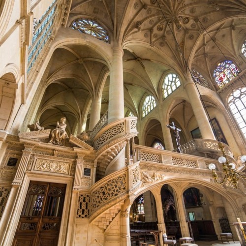 L'église Saint-Étienne-du-Mont fête les 400 ans de sa dédicace