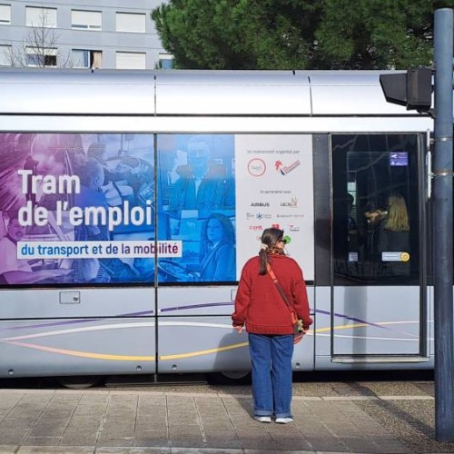 Le tram de l'emploi