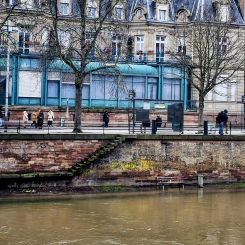 Les berges de l'Ill sous l'eau 
