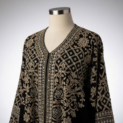 Des vêtements élégants dans le style oriental près de Rouen