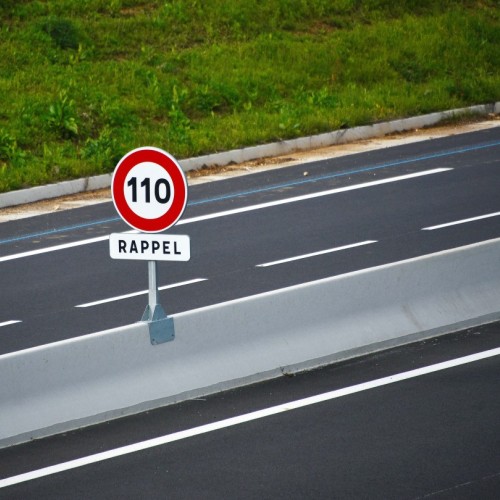 A84 : à l'approche de Rennes, la vitesse est désormais abaissée à 110 km/h